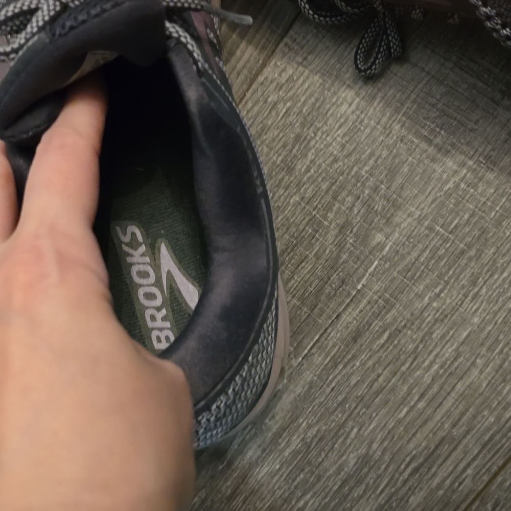 Brooks Revel Women's Charcoal and Blush Athletic Shoes. - Picture 9 of 12
